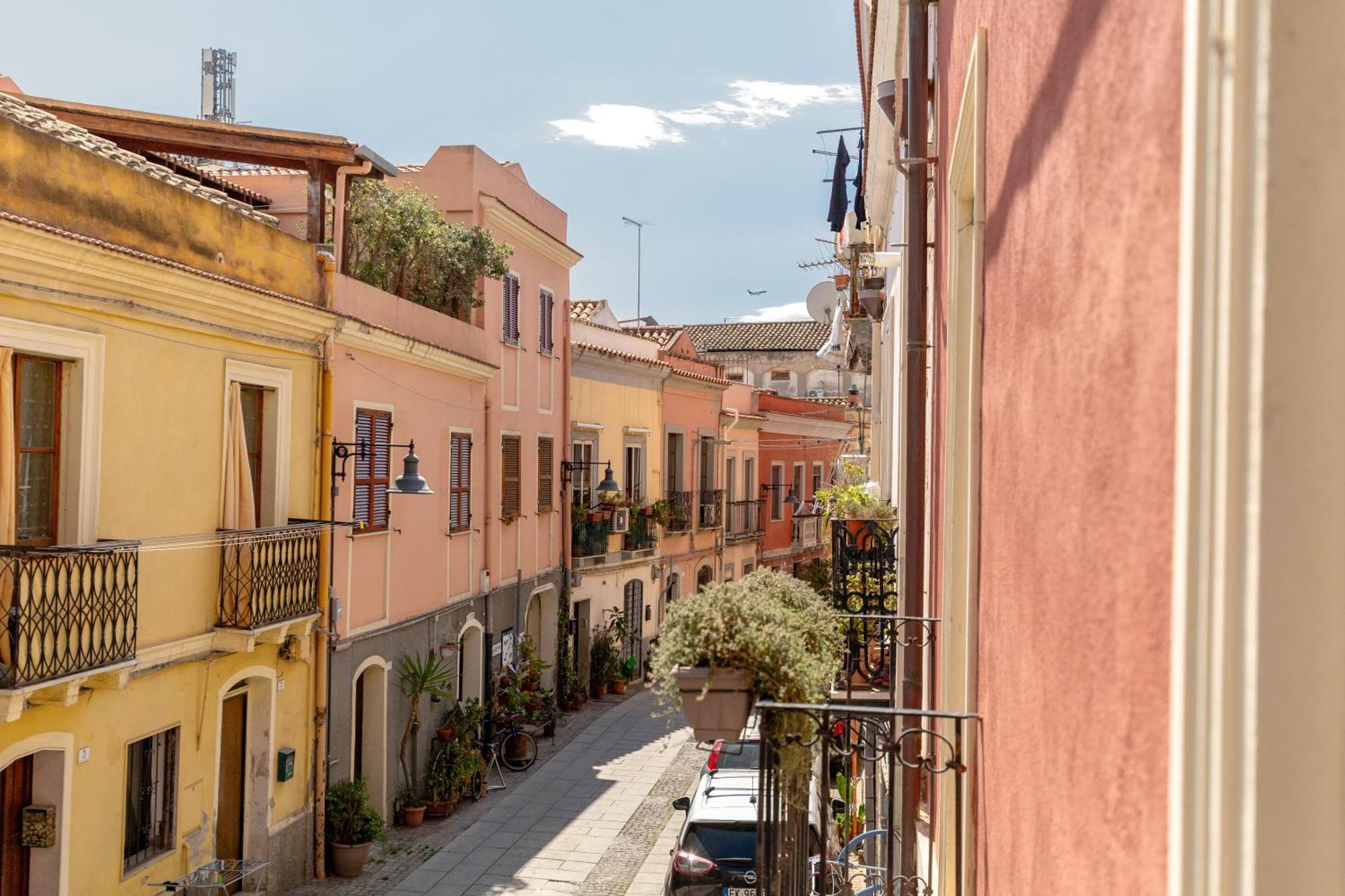 Domus De Silva - Appartamento In Centro Storico A Cagliari Exterior foto